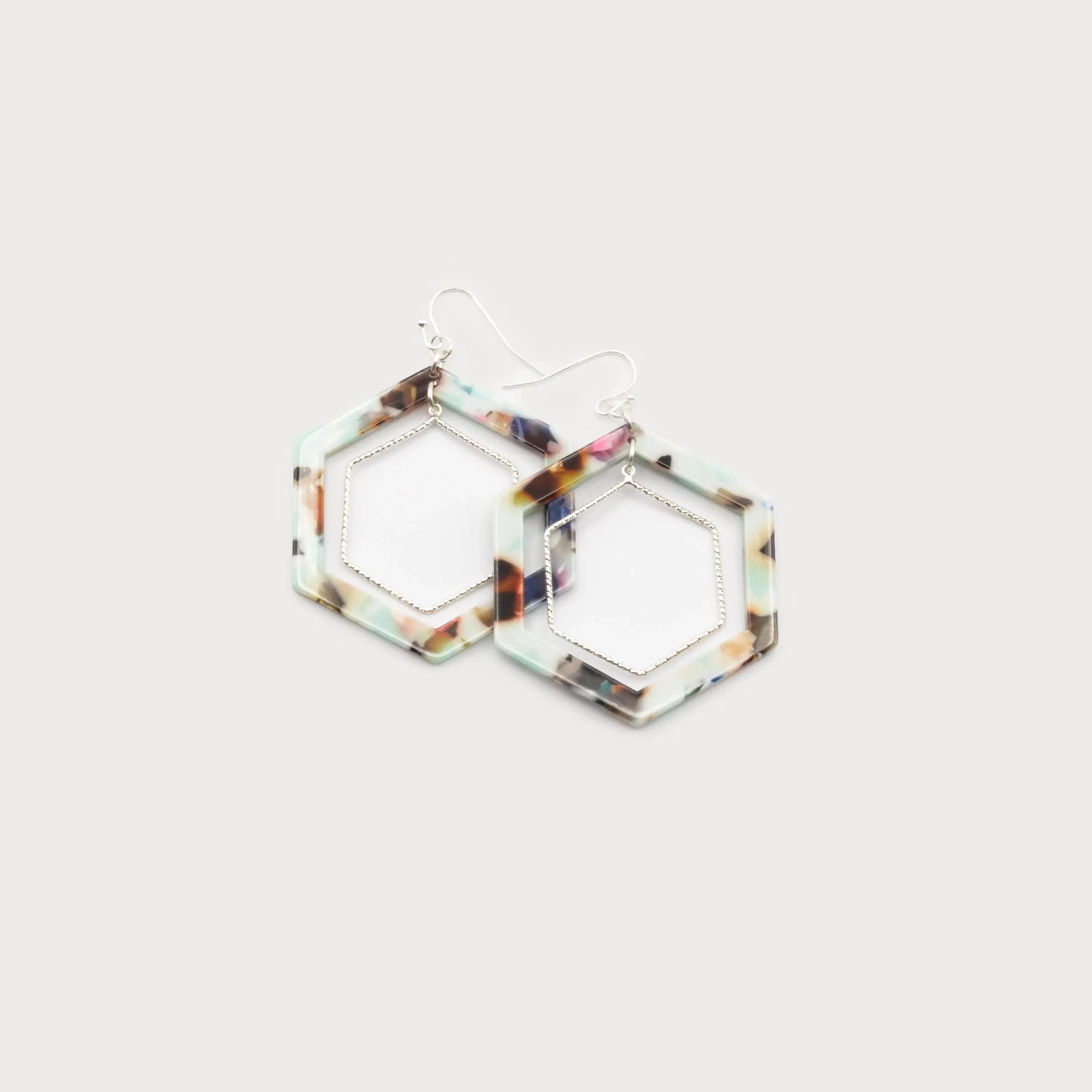 Caracol Resin Hexagonal Earrings - 2554