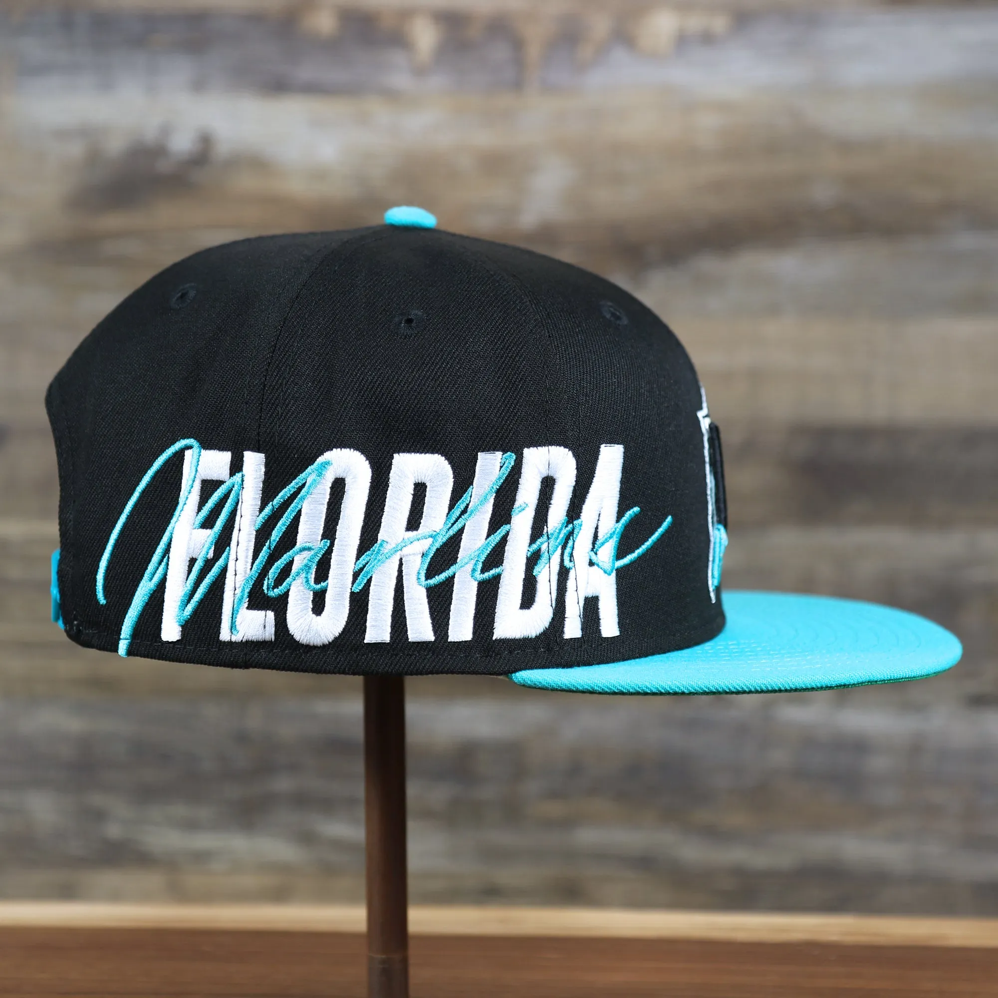 Cooperstown Florida Marlins MLB Side Font Green Bottom 9Fifty Snapback Cap | Black Snap Cap