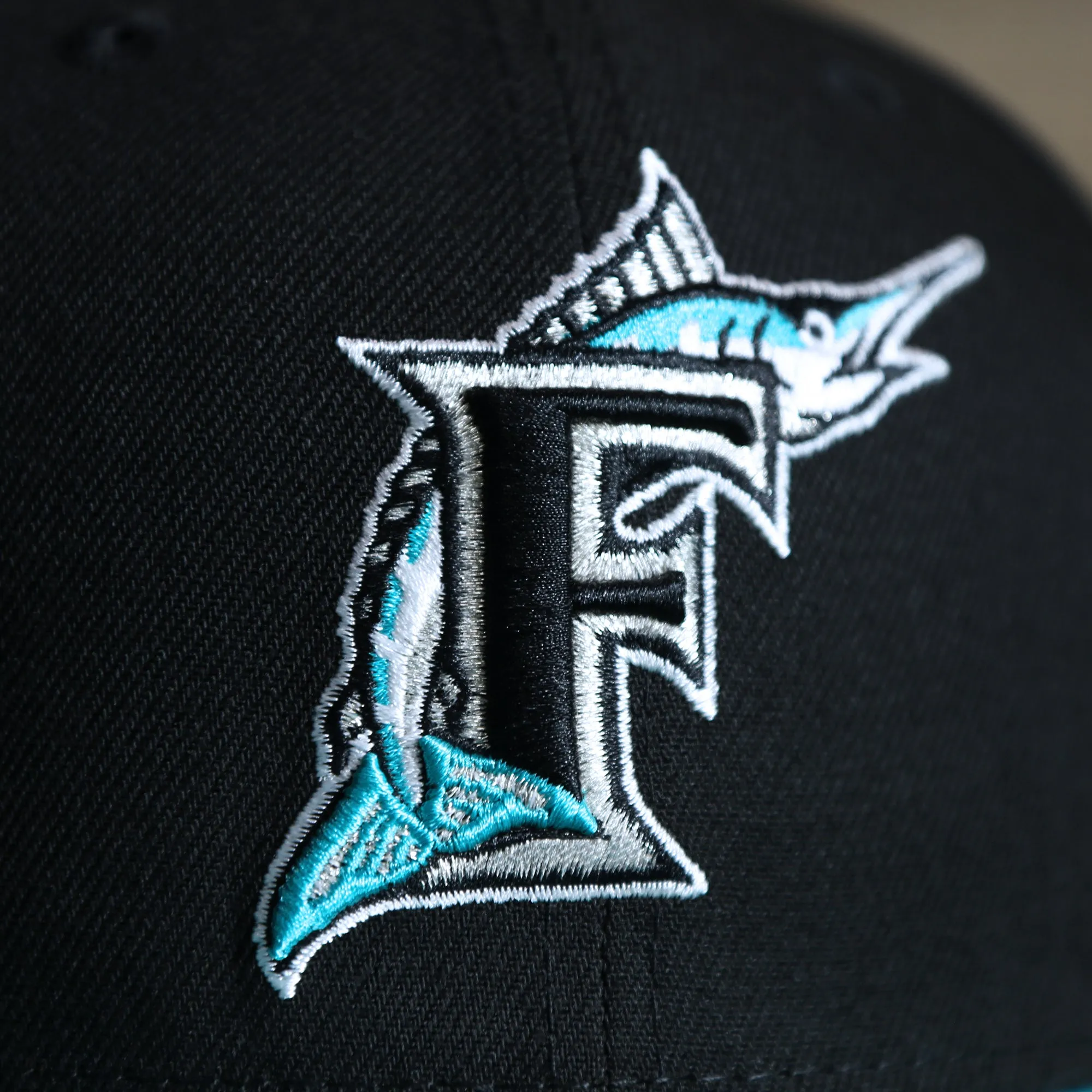 Cooperstown Florida Marlins MLB Side Font Green Bottom 9Fifty Snapback Cap | Black Snap Cap