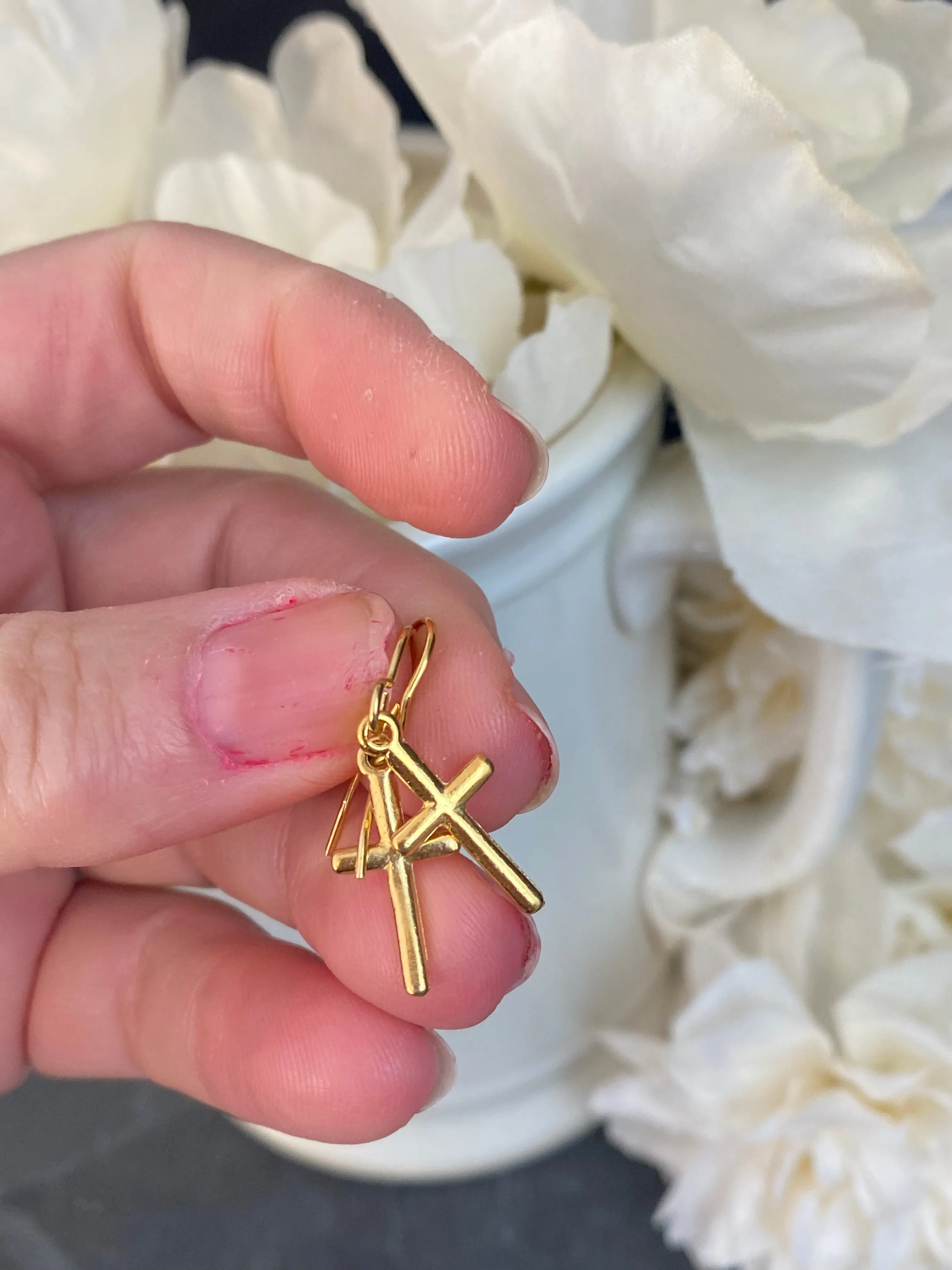 Cross earrings. 14k gold metal, earrings.