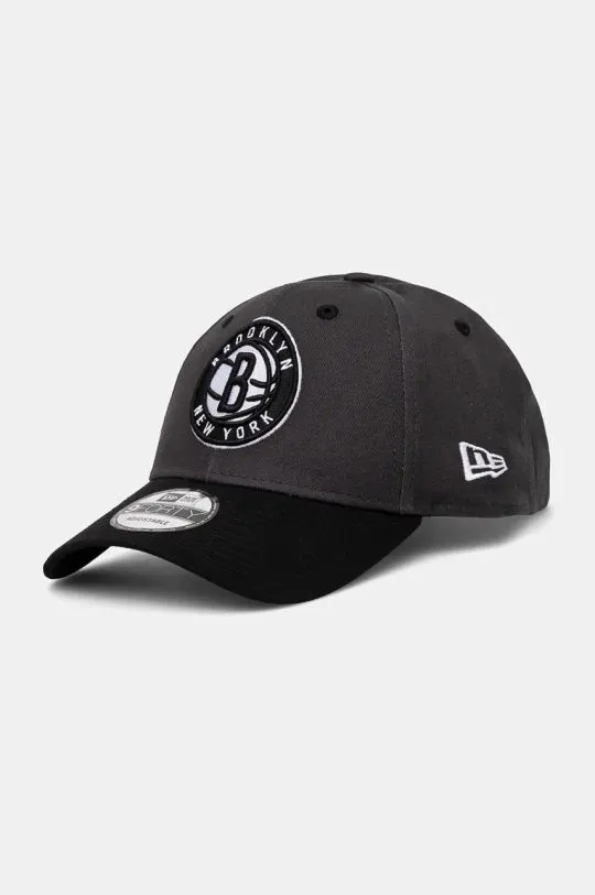 New Era cotton baseball cap NBA SIDE PATCH 9FORTY® BROOKLYN NETS gray color with an application 60565134