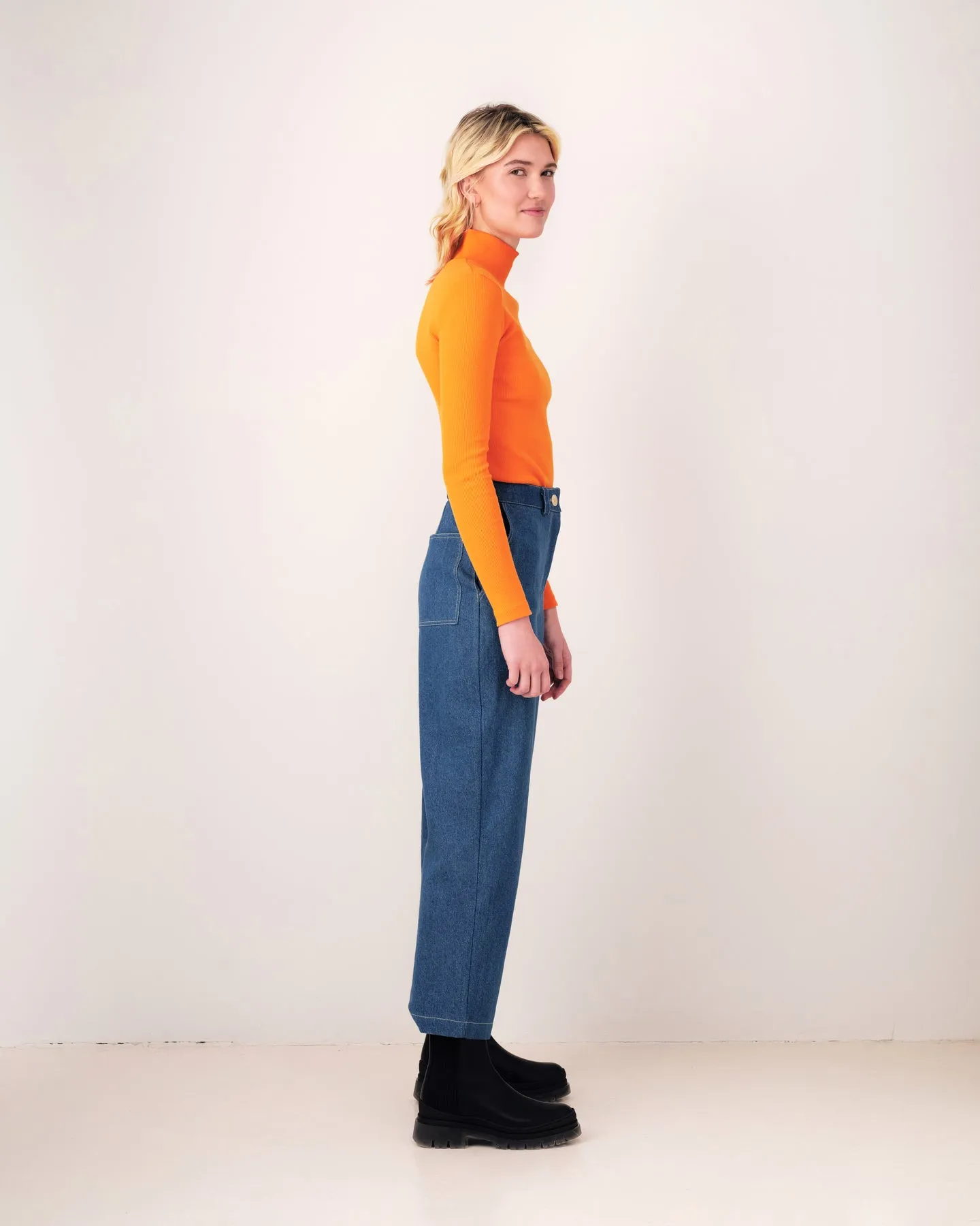 Odeyalo Adamo Turtleneck (Clementine)