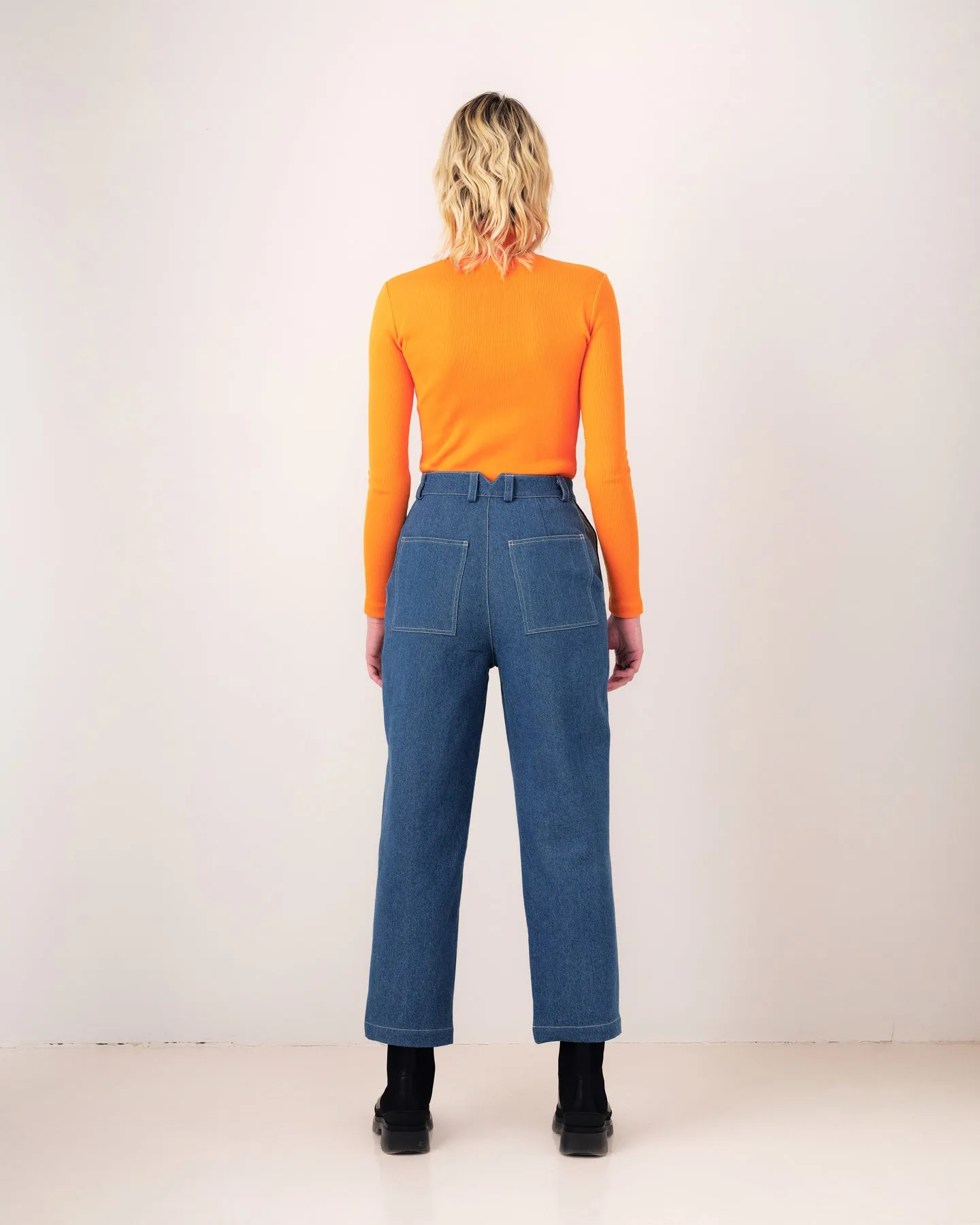 Odeyalo Adamo Turtleneck (Clementine)