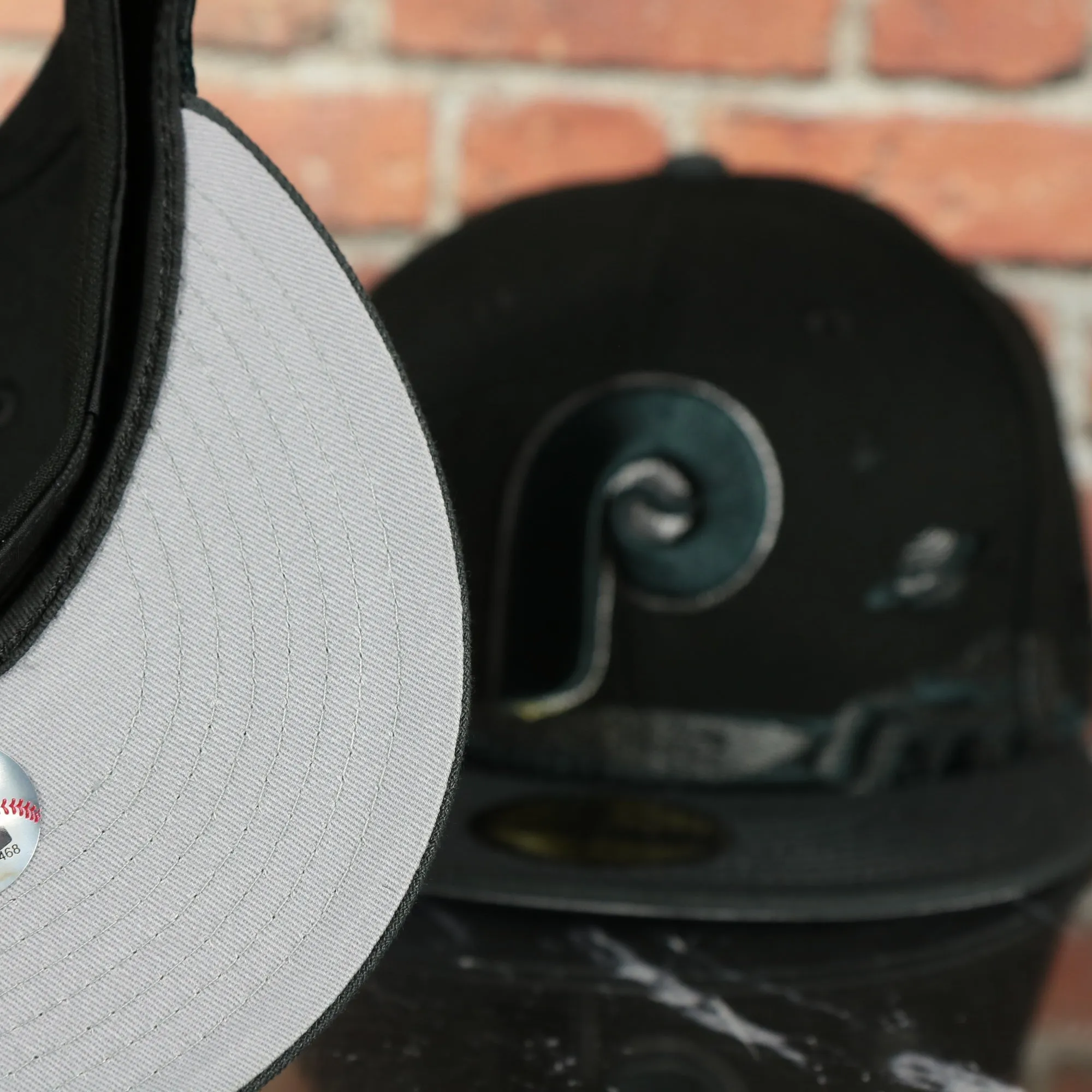 Philadelphia Phillies Cooperstown Planetary Space Scenery Grey bottom | Black 59Fifty Fitted Cap