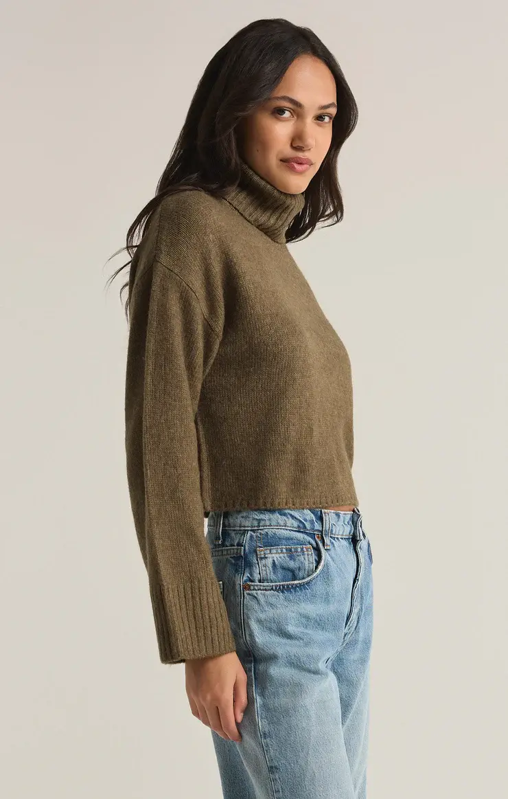 URSA TURTLENECK SWEATER